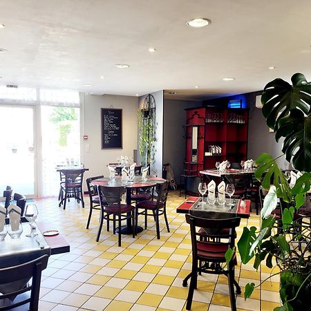 Auberge Des Lacs Bleus Clérac エクステリア 写真